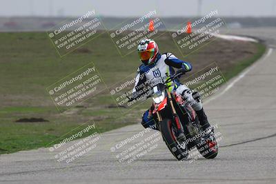 media/Nov-29-2025-TrackDaz (Sat) [[10ae2d9bce]]/B Group/Session 3 (Outside Grapevine)/